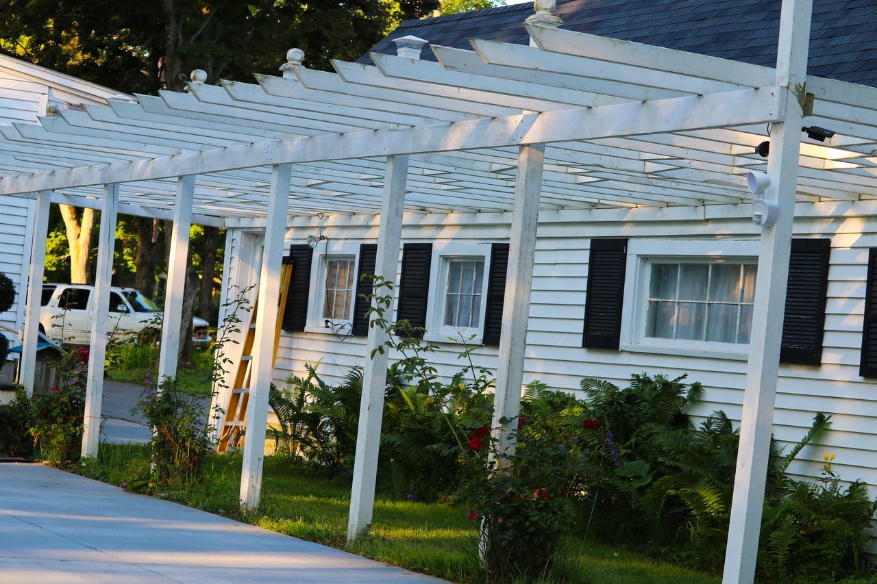 Mill Pond Inn Northport Екстериор снимка
