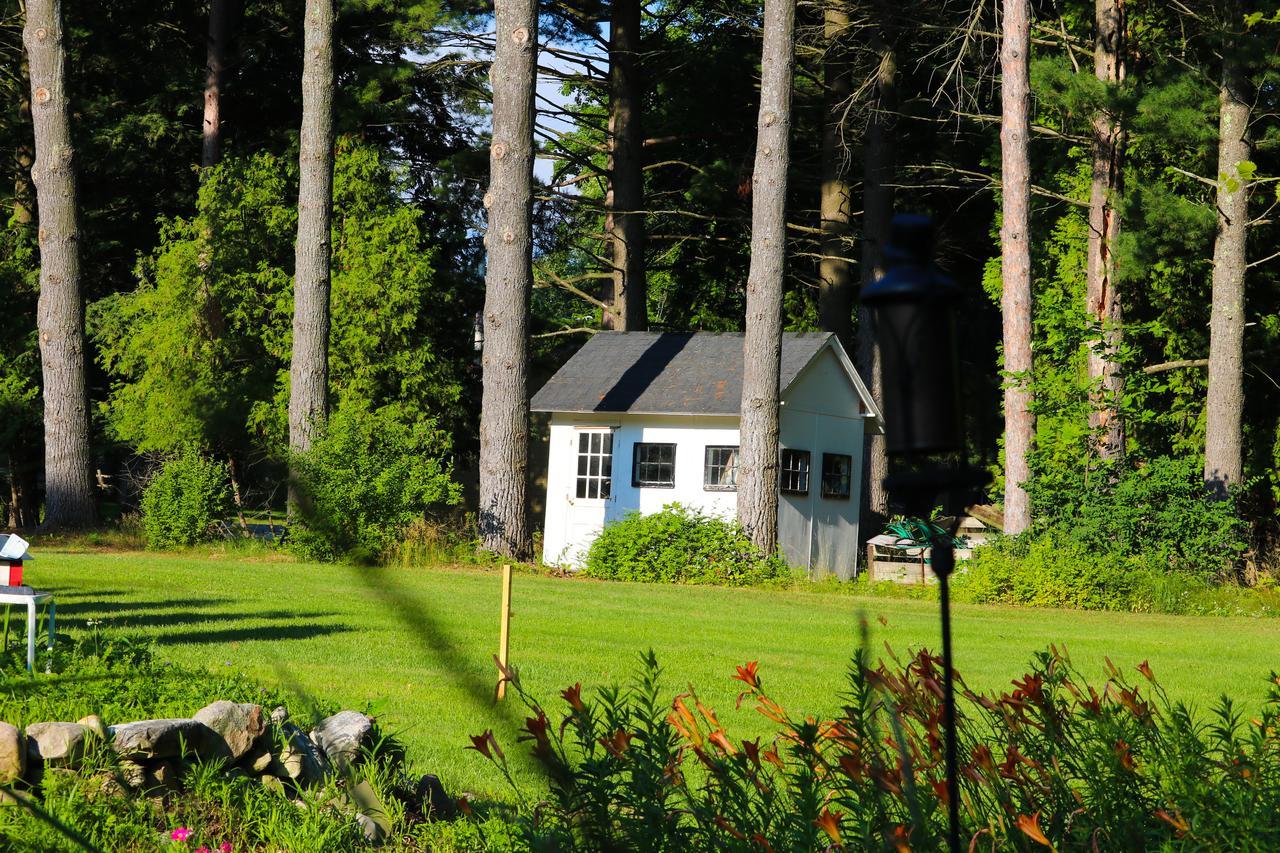 Mill Pond Inn Northport Екстериор снимка